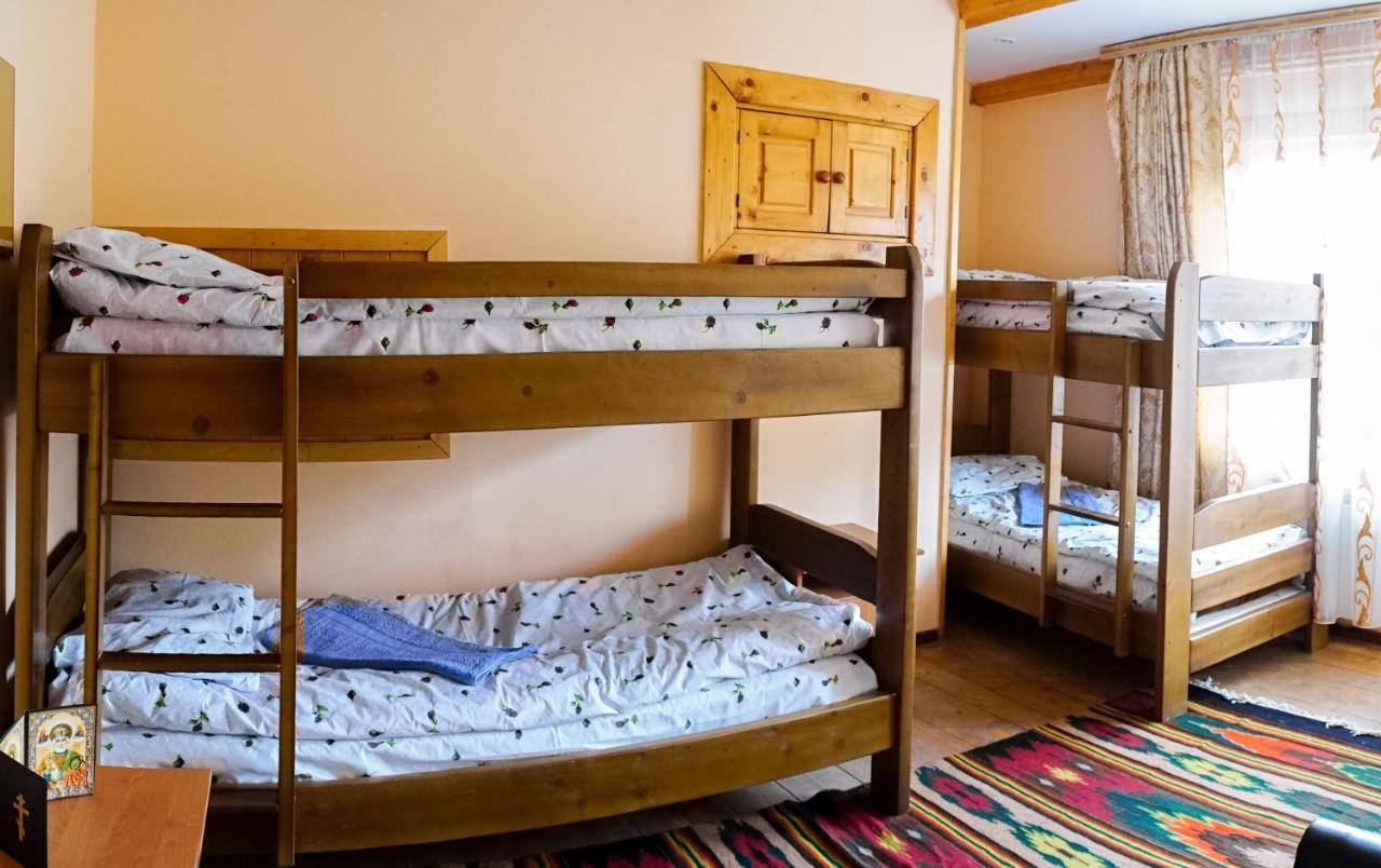 Guest House Dvir Pysanka Kosiv Eksteriør bilde