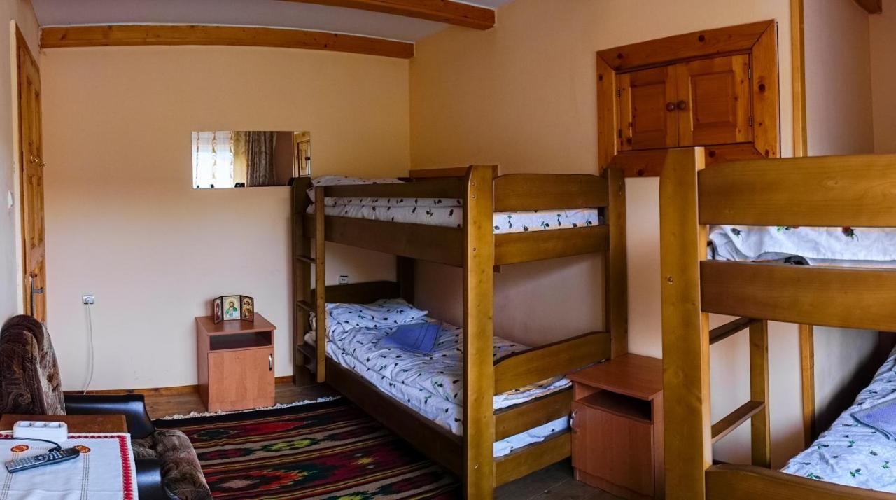 Guest House Dvir Pysanka Kosiv Eksteriør bilde