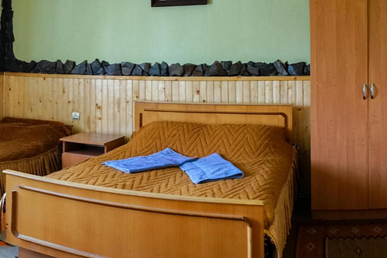 Guest House Dvir Pysanka Kosiv Eksteriør bilde