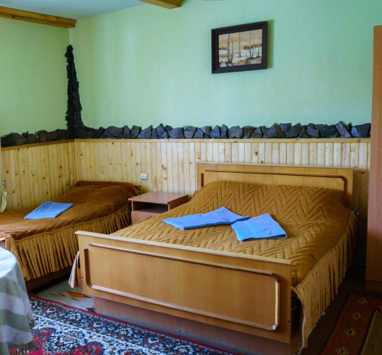 Guest House Dvir Pysanka Kosiv Eksteriør bilde